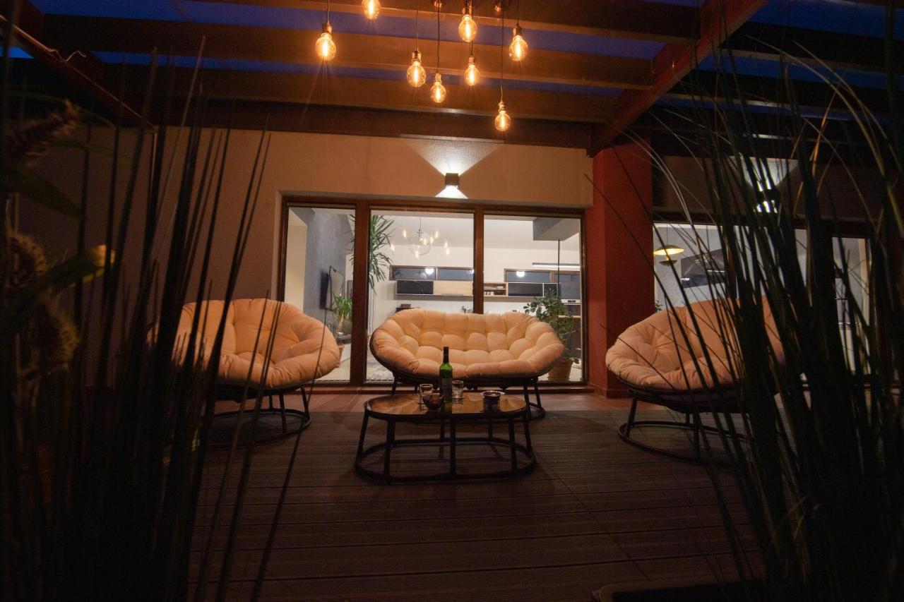 ブラショフ Casa Floridaヴィラ エクステリア 写真